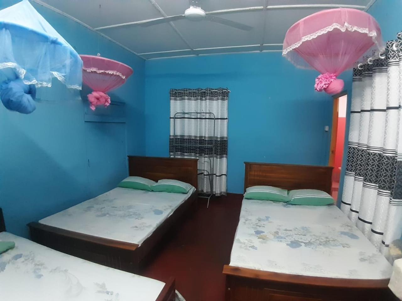 Amila Guest Hotell Trincomalee Exteriör bild