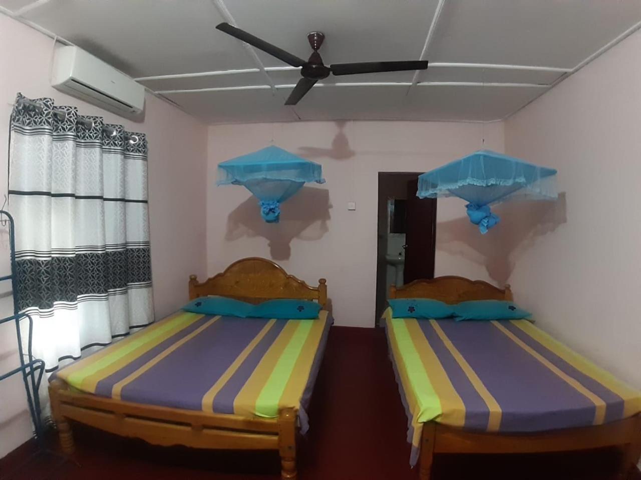Amila Guest Hotell Trincomalee Exteriör bild